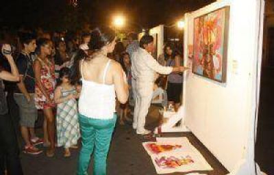 El arte, la m�sica y la danza coparon la Roca con gran presencia de p�blico 