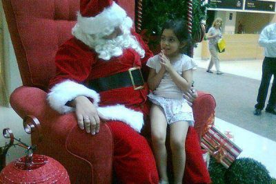 Pap� Noel recibi� a los ni�os santiague�os en el Centro Cultural 