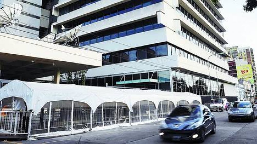 Clar�n apelar� el fallo y el Gobierno amenaza con recurrir al per saltum