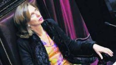 Desplazar�an a Rojk�s en el Senado: hasta los kirchneristas la critican 