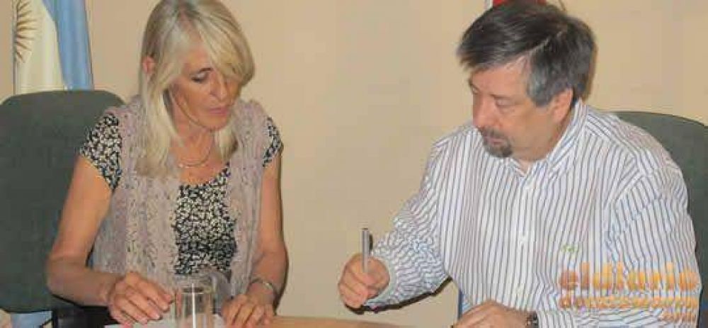 Importante aporte de YMAD para la educaci�n catamarque�a 