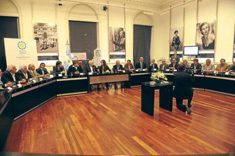 La CGT oficial prepara un proyecto para modificar el pago de Ganancias