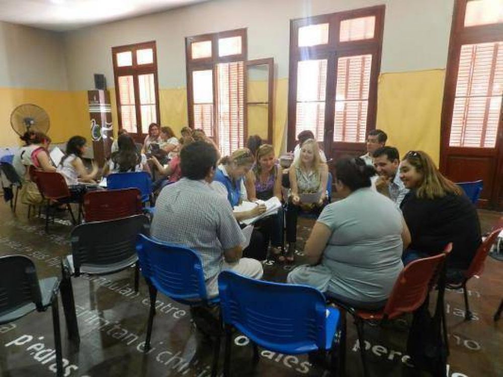 Cierre de las capacitaciones en Ciencias Sociales 