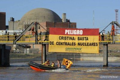 Greenpeace: �Atucha II profundiza la obstinaci�n at�mica y posterga a las energ�as limpias�  