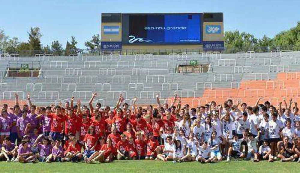 Deportes festej� el fin de ciclo de tres programas provinciales  