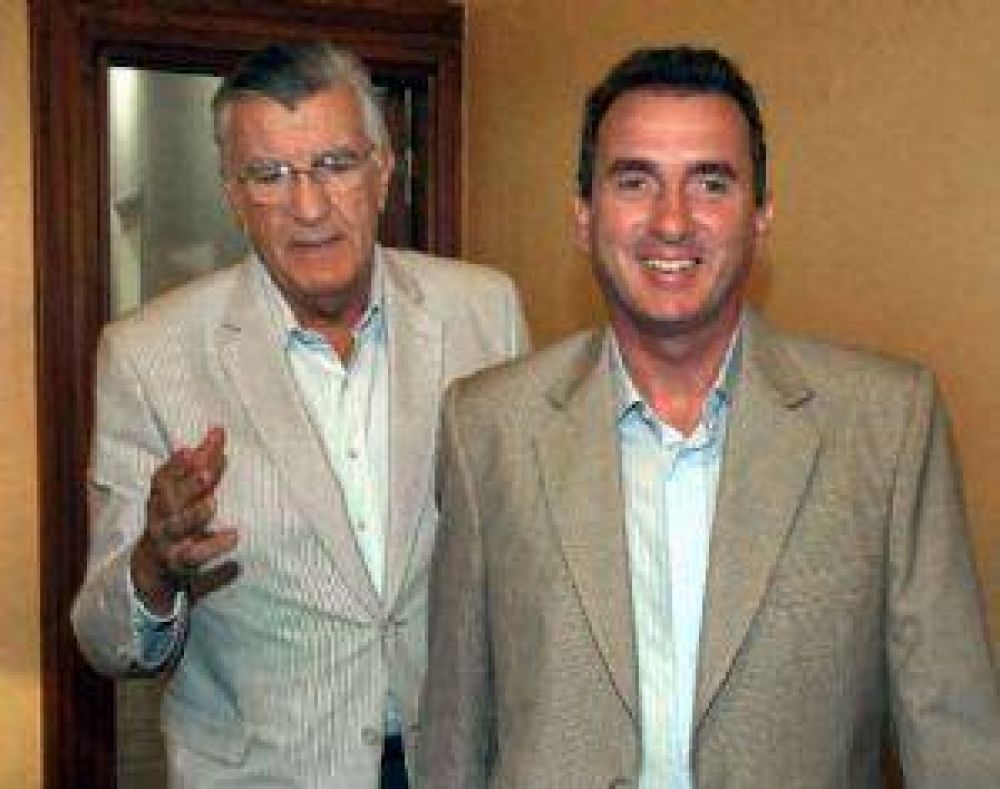 P�rez y Gioja ya discuten la nueva promoci�n industrial 