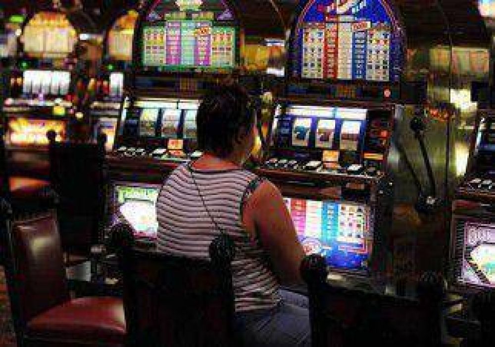 Los j�venes, m�s adictos al juego patol�gico