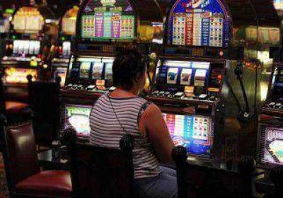 Los j�venes, m�s adictos al juego patol�gico