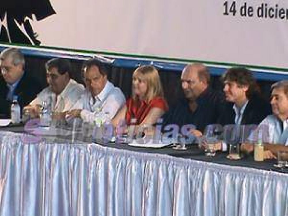 En Caseros, se realiz� el Congreso Extraordinario del Partido Justicialista bonaerense