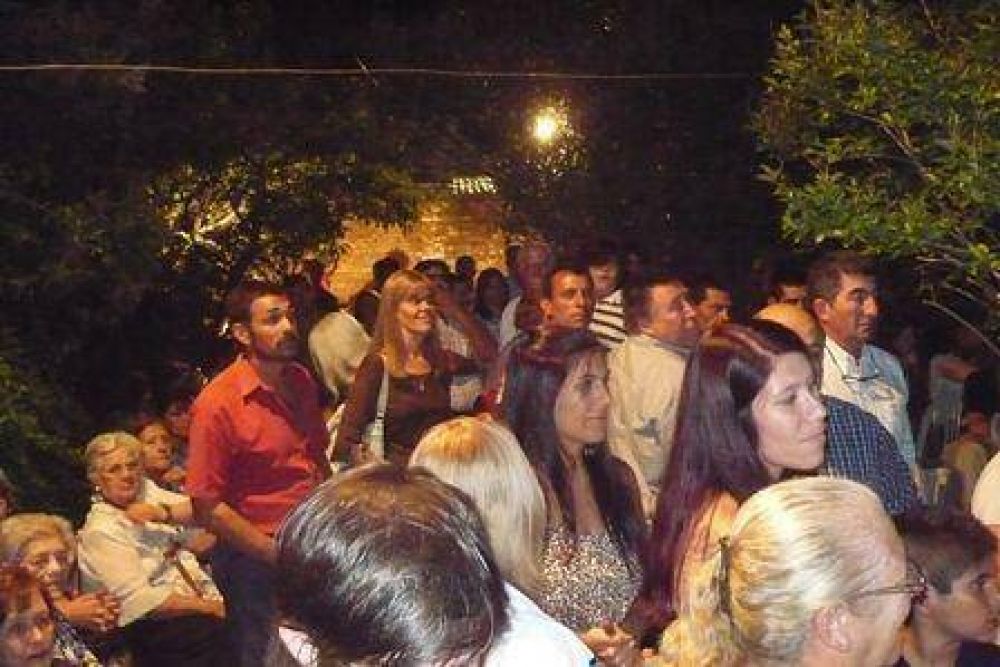 El GEN despidio el a�o con fiesta.
