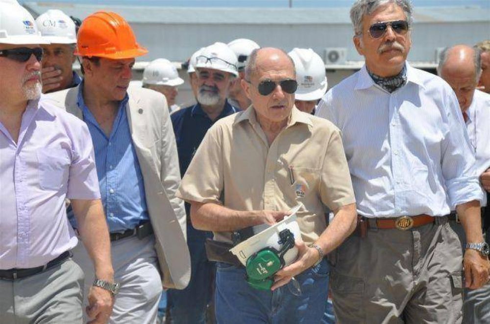 Anunciaron inversi�n de 1.200 millones de pesos m�s para finalizar Atucha II