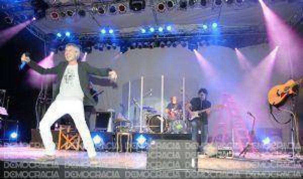 Sergio Dalma enamor� al p�blico de Jun�n
