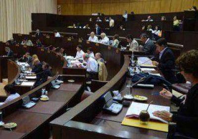 Varios proyectos pol�micos, a marzo 