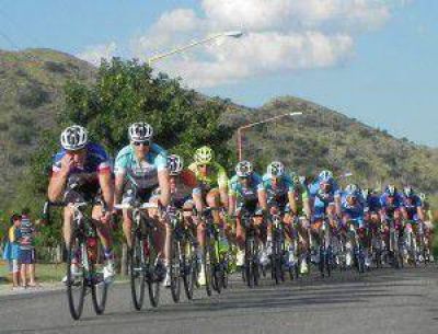 Turismo de la Naci�n presenta �Argentina en Bicicleta y el �Tour de San Luis�