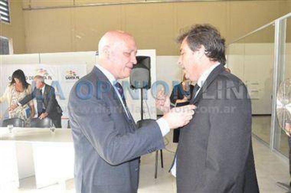 Bonfatti consultar� con los partidos para definir cu�ndo se vota en 2013