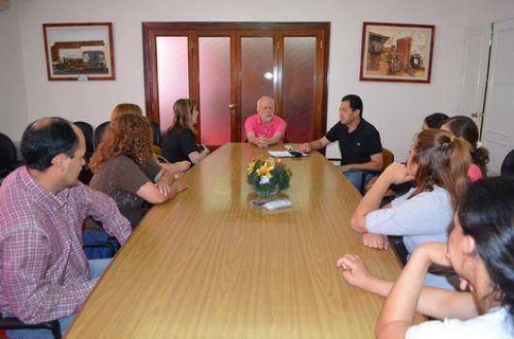 Plantean la creaci�n de una Escuela secundaria