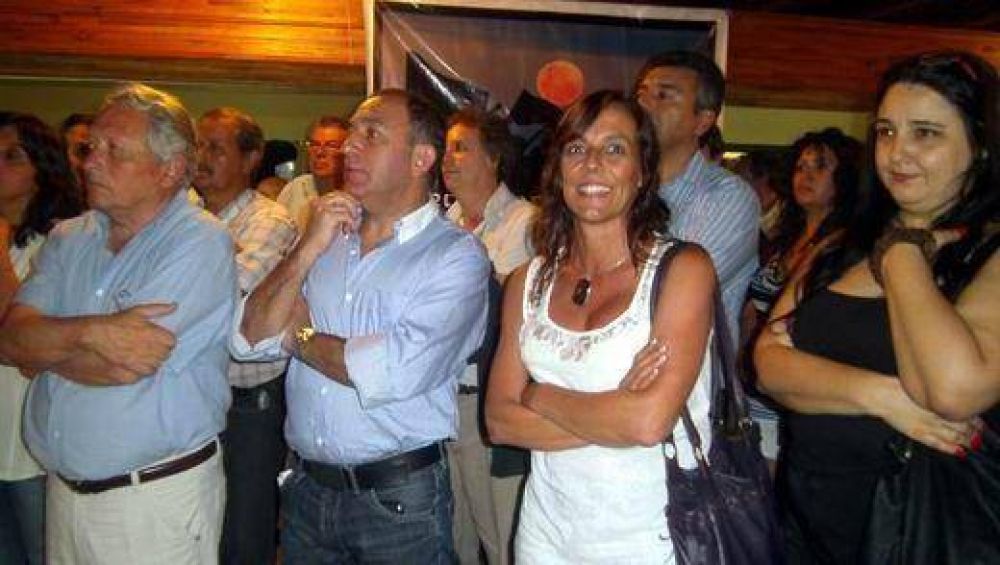 Para Luis Juez �el monopolio Clar�n-La Voz protege y sostiene al gobernador De la Sota�