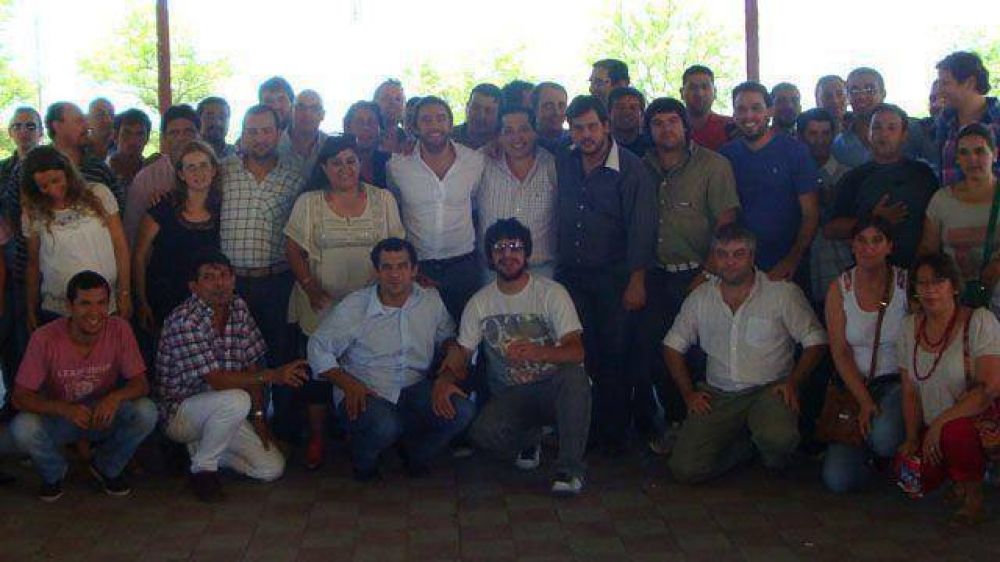 Ex bustistas justifican el acercamiento al oficialismo