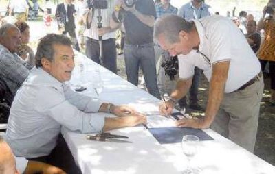 La ciudad recibi� 630 mil pesos para viviendas