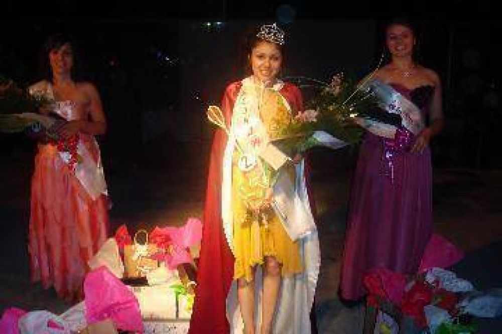 Belisle celebr� sus 99 a�os con anuncios