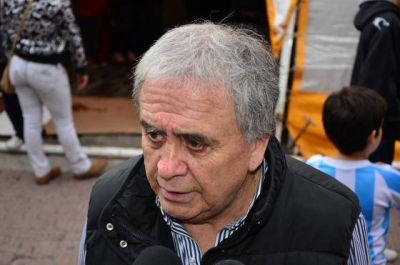 Cant�n inaugur� el paseo y adelant� Que en enero habr� cambios de gabinete 