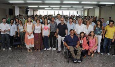 Agrupaci�n PRO uni� a dirigentes opositores