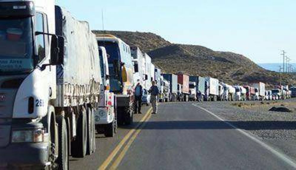 Este mi�rcoles los petroleros paran y cortan la ruta entre Caleta y Comodoro