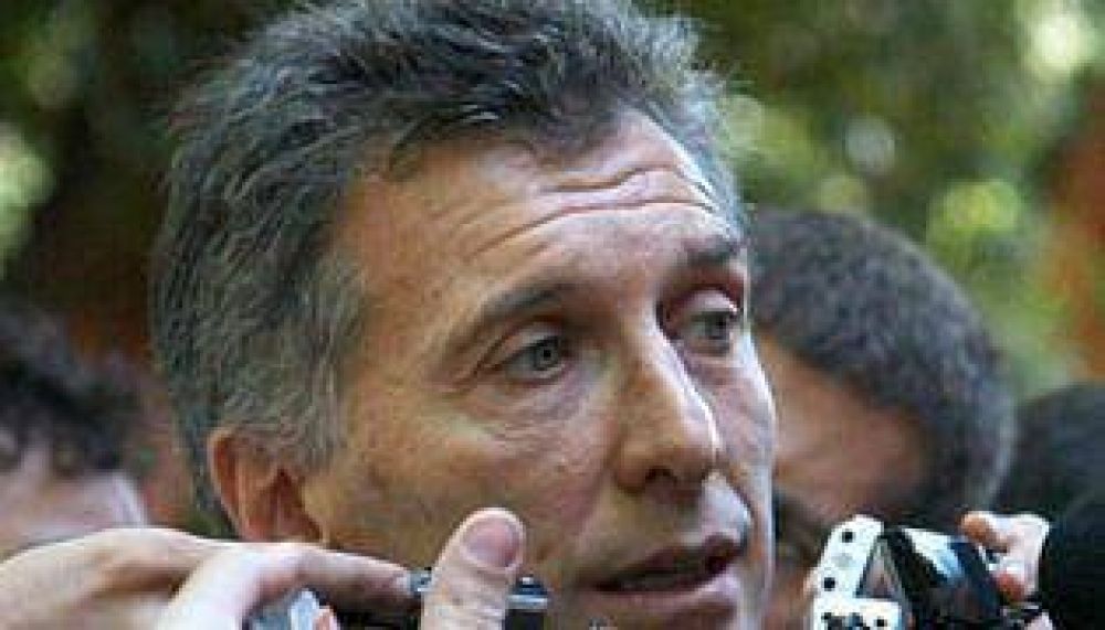 Macri en Caseros, pensando en 2013