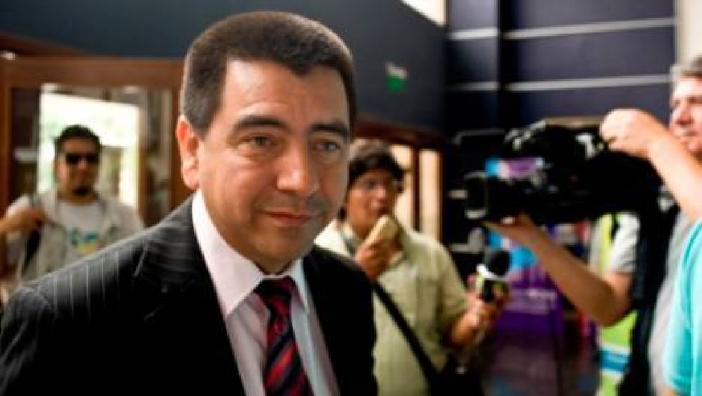 �El radicalismo intenta traspasar sus falencias al Gobierno actual�
