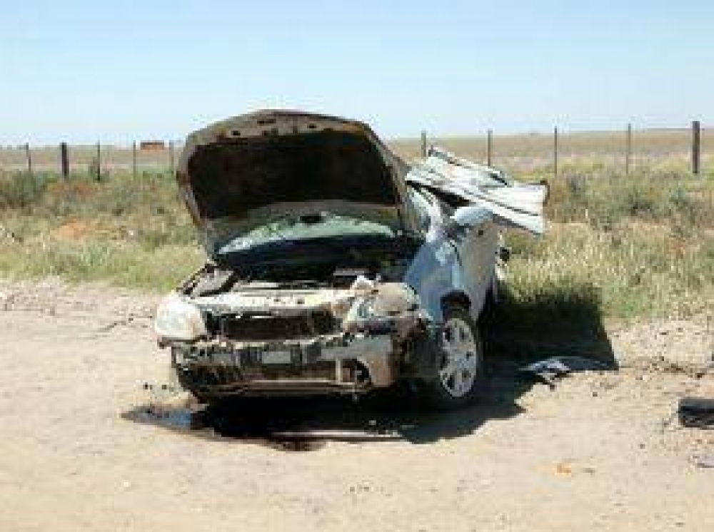 Vuelco fatal: muri� un joven de 20 a�os