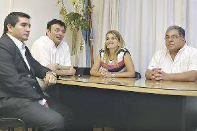 Conciencia y Acci�n Ciudadana cierra el 2012 con un anuario y la distinci�n "Changuito CyAC"