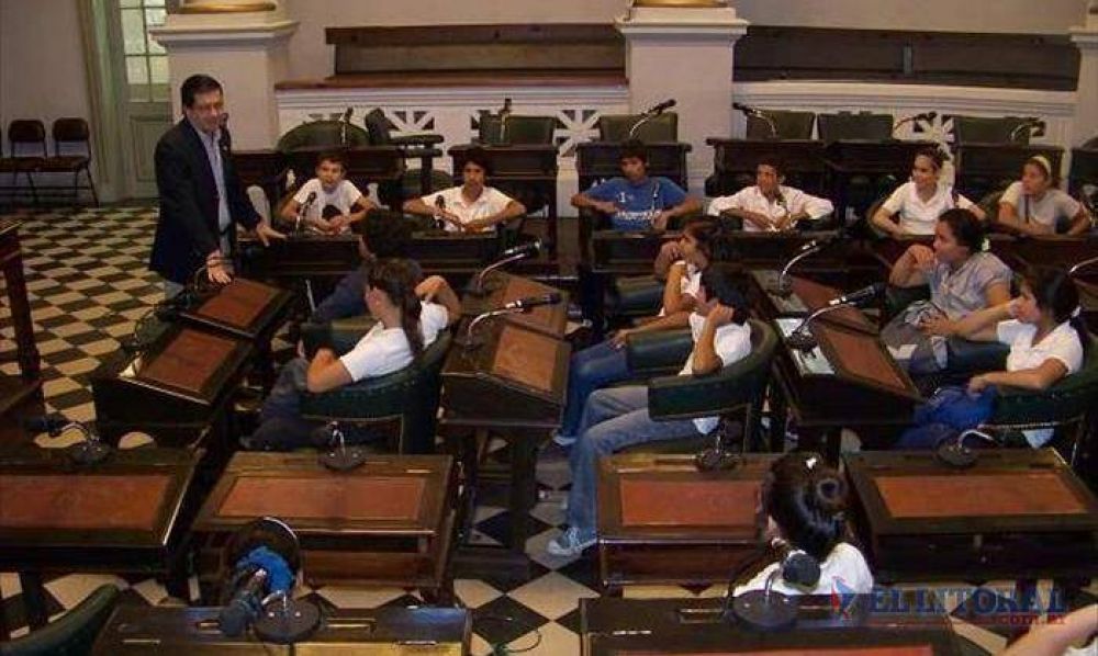 Extraordinarias: el vicegobernador definir� hoy pero Colombi descarta una convocatoria