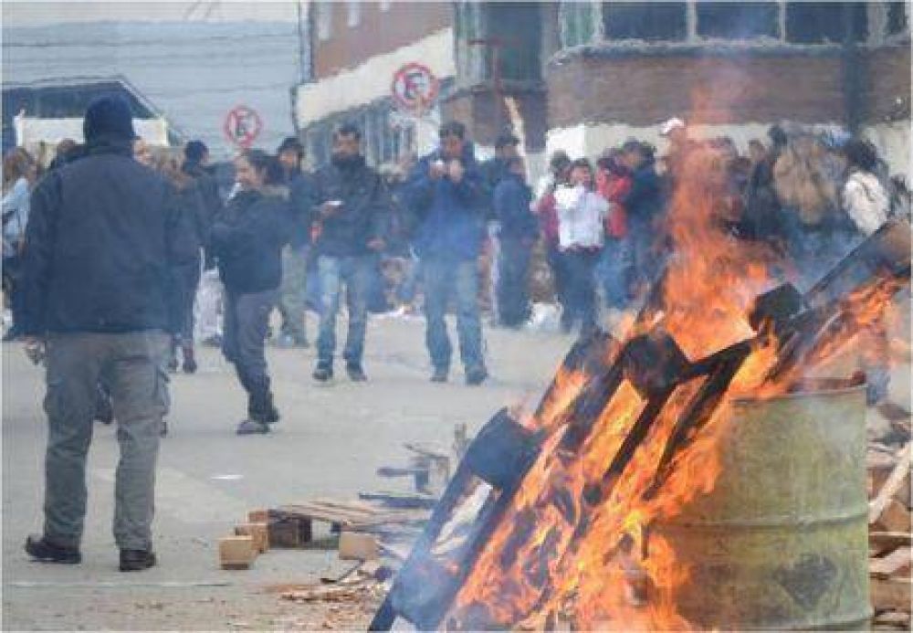 Los piquetes coparon la ciudad