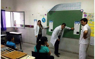 La Fundaci�n Creciendo en Pilar avanza con controles en la vista de alumnos pilarenses
