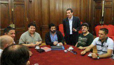 Cabandi� se sum� a las conversaciones con los Metrodelegados