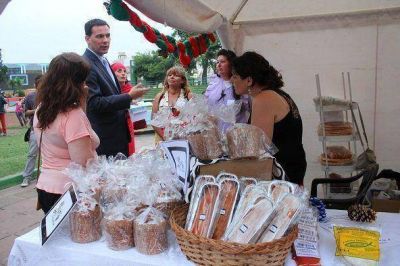 Avanzan los microemprendedores de Ituzaing� con una nueva herramienta