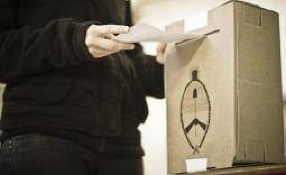 En 2013, La Rioja podr�a desdoblar las elecciones legislativas