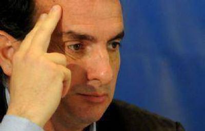 La provincia a�n no recibi� de la Naci�n las acciones de YPF