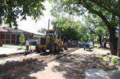 Contin�a el plan de asfalto en la ciudad