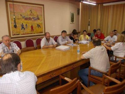 En comisi�n diputados rechazaron el veto de Jorge al reparto de las regal�as