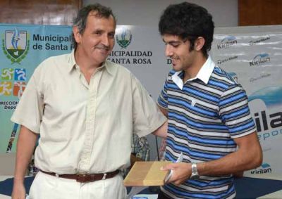 Federico Hussein, mejor deportista del mes