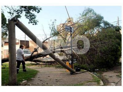 Barrios del norte de la ciudad y parte de la costa segu�an sin luz