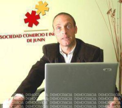 El uso de las tarjetas de cr�dito y d�bito sigue siendo inferior al pago de contado