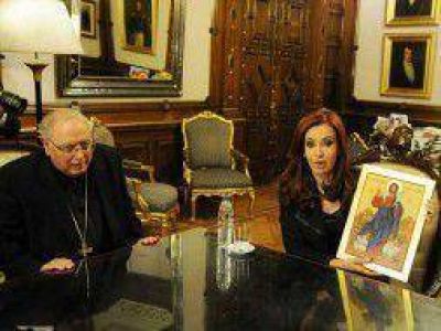Cristina recibe a la c�pula de la Iglesia en Casa Rosada