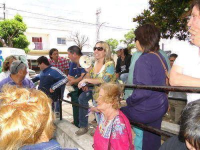 �Al Ejecutivo no le interesa la situaci�n en la que est�n los trabajadores municipales�