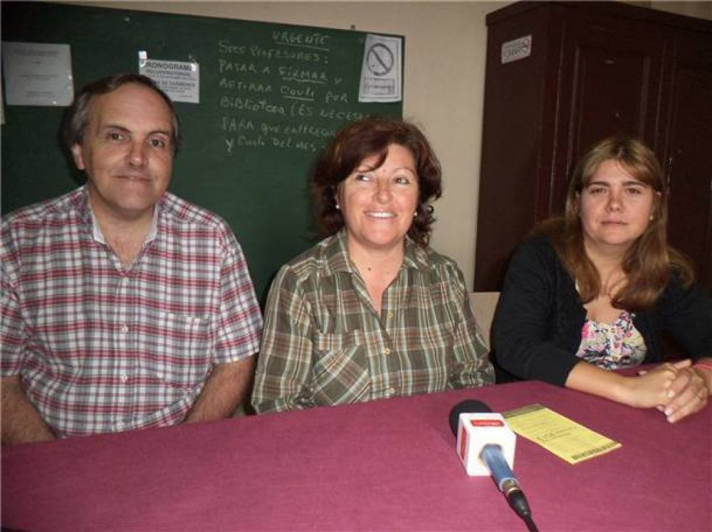 El Instituto Superior de Formaci�n Docente y T�cnica N� 27 cuenta con su oferta acad�mica para el 2013
