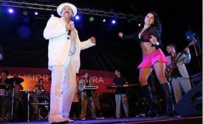 Antonio R�os cant� en Boulogne