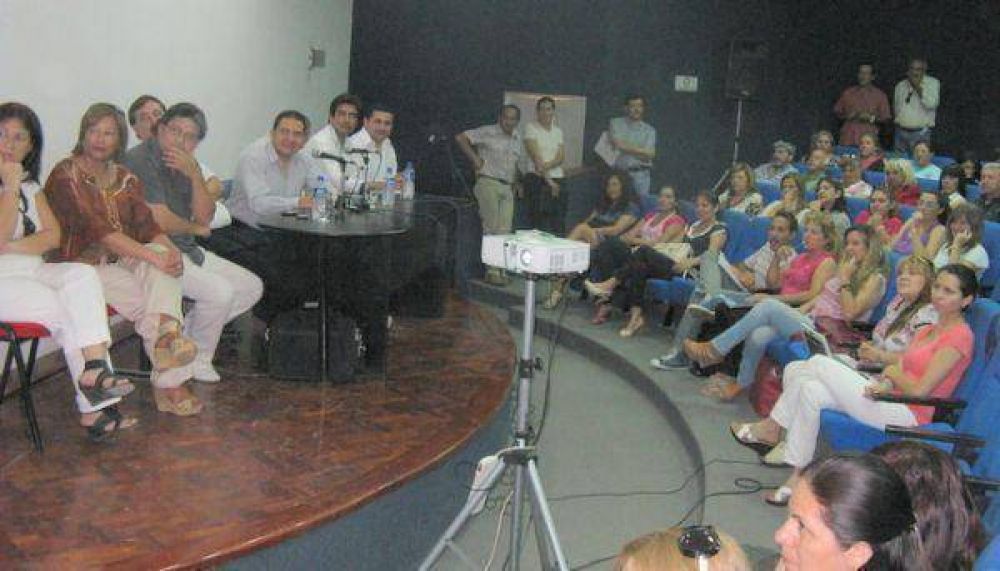 Balance positivo de Modalidades Especiales con el ministro Walter Flores