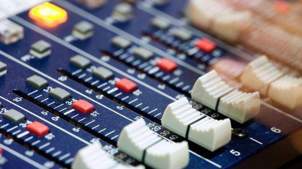 Pol�mica en Concepci�n del Uruguay por la programaci�n de LT11
