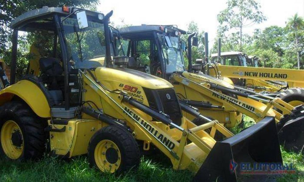 Colombi entrega nuevas maquinarias y refuerza el v�nculo con las comunas